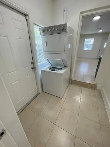 3610 SW 46th Avenue West Park FL 33023