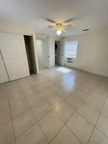 3610 SW 46th Avenue West Park FL 33023