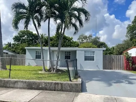 3610 SW 46th Avenue West Park FL 33023