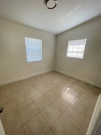 3610 SW 46th Avenue West Park FL 33023