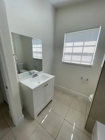 3610 SW 46th Avenue West Park FL 33023