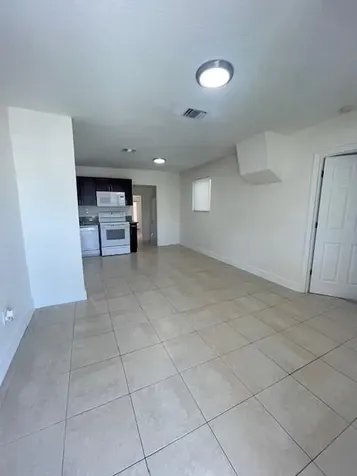 3610 SW 46th Avenue West Park FL 33023