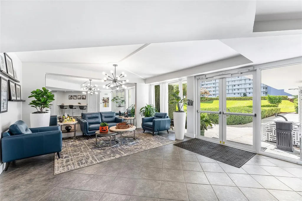 1900 S Ocean Drive Fort Lauderdale FL 33316