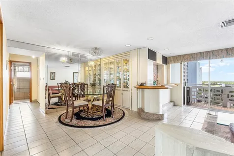 1900 S Ocean Drive Fort Lauderdale FL 33316