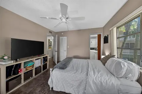 2901 NW 47th Terrace Lauderdale Lakes FL 33313