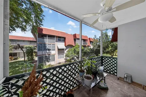 2901 NW 47th Terrace Lauderdale Lakes FL 33313