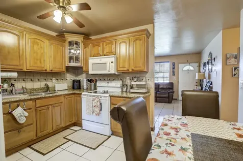 1935 SW 67th Terrace North Lauderdale FL 33068