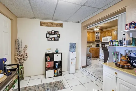 1935 SW 67th Terrace North Lauderdale FL 33068