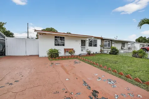 1935 SW 67th Terrace North Lauderdale FL 33068