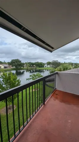 9919 Nob Hill Lane Sunrise FL 33351