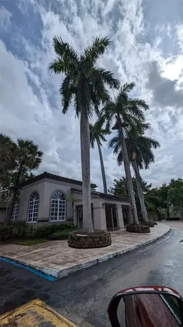 9919 Nob Hill Lane Sunrise FL 33351