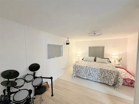 5221 SW 25th Avenue Fort Lauderdale FL 33312