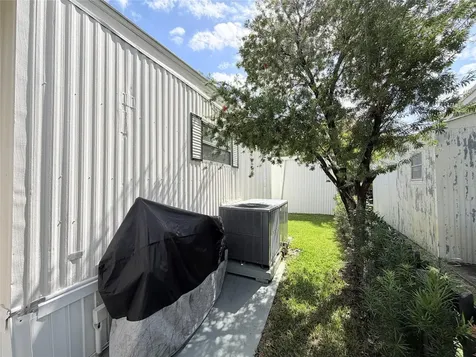 5221 SW 25th Avenue Fort Lauderdale FL 33312