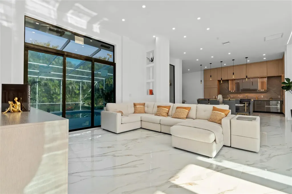 7141 Mariana Court Boca Raton FL 33433