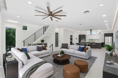 3270 NE 15th Street Pompano Beach FL 33062