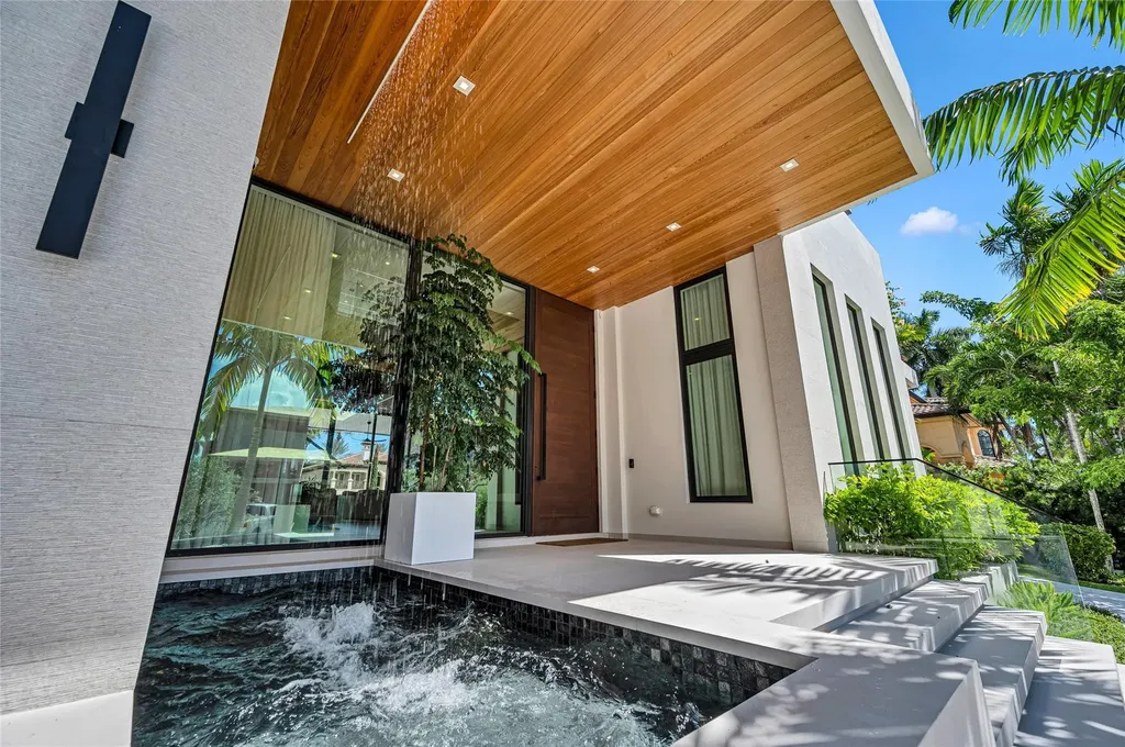 408 Coral Way Fort Lauderdale FL 33301