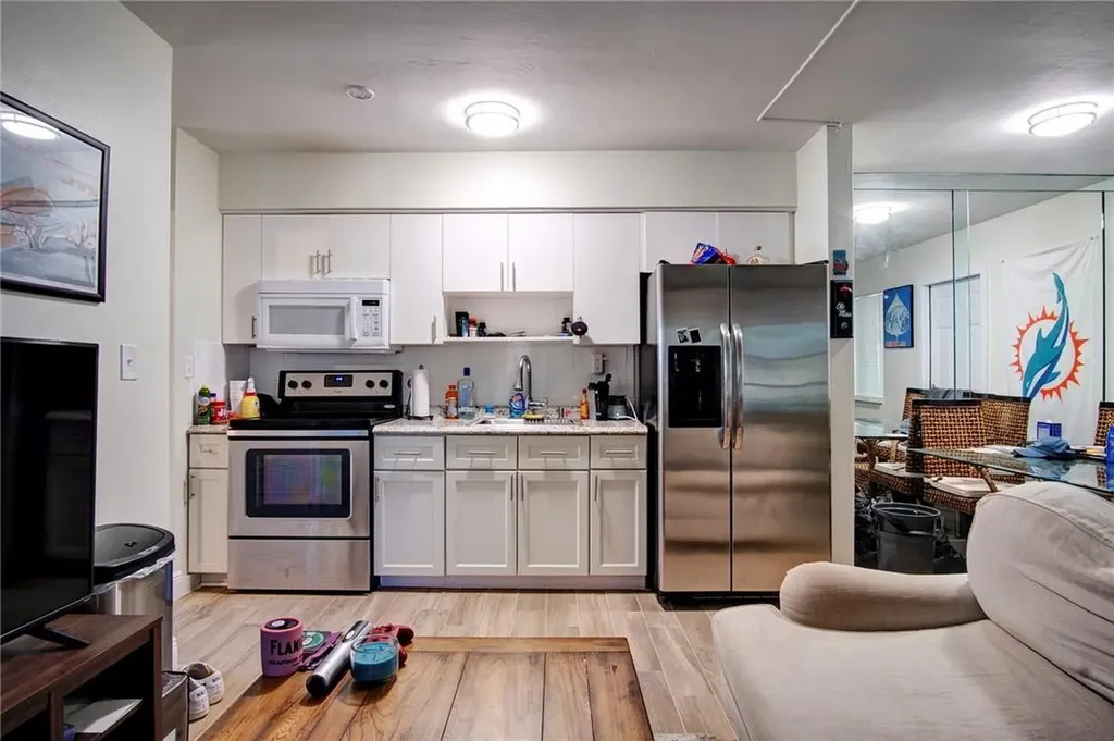 3860 NE 23rd Avenue Lighthouse Point FL 33064