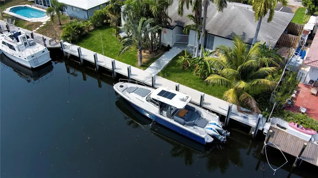 3860 NE 23rd Avenue Lighthouse Point FL 33064