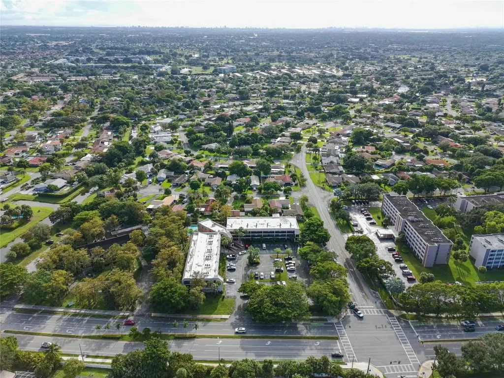 8725 Shadow Wood Boulevard Coral Springs FL 33071