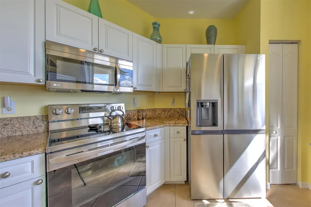 9713 SW Eastbrook Circle Port St Lucie FL 34987