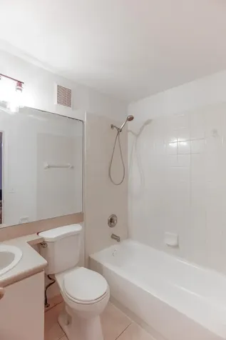 4149 NW 67th Te Lauderhill FL 33319