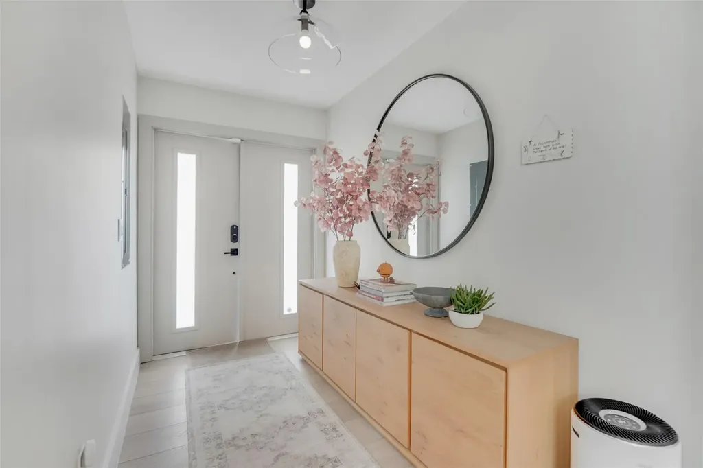 8569 Casa Del Lago Boca Raton FL 33433