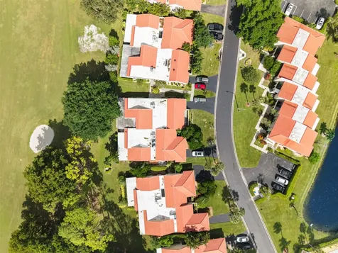 8569 Casa Del Lago Boca Raton FL 33433
