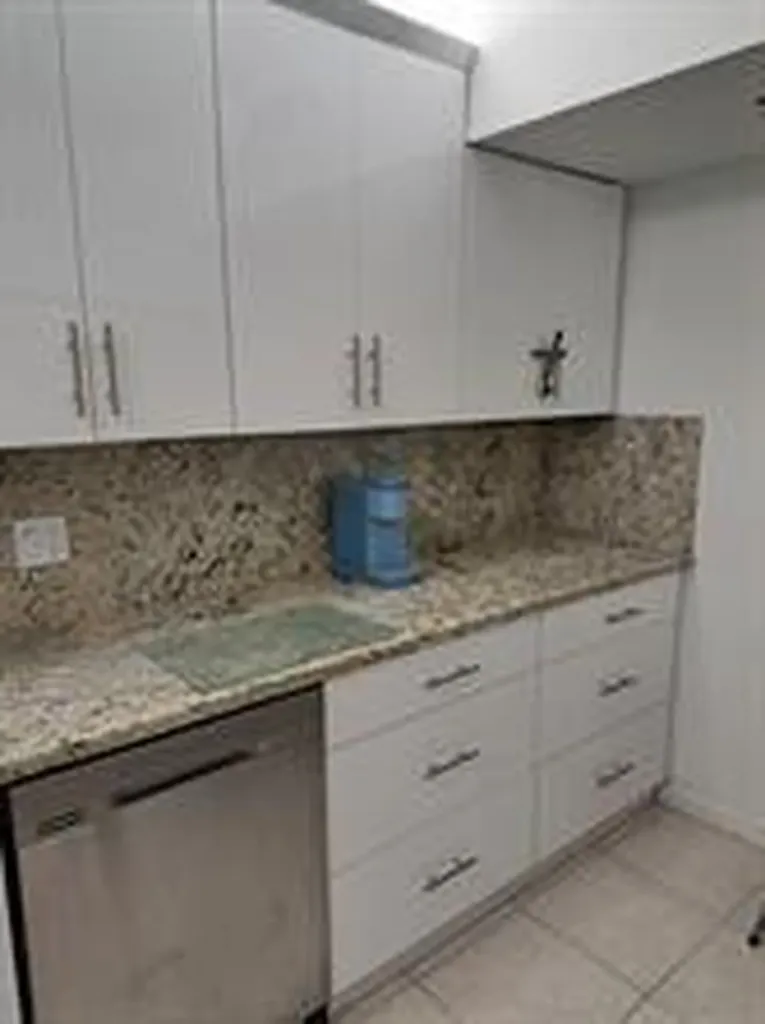 3850 Washington Street Hollywood FL 33021