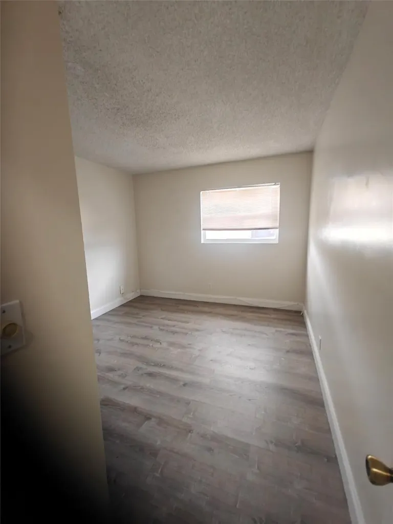 2933 NW 89 Terrace Coral Springs FL 33065