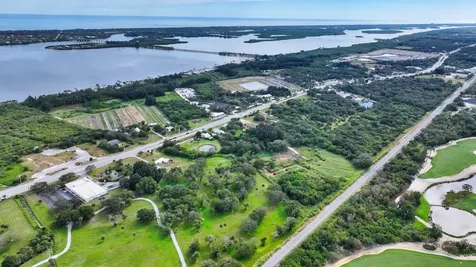 9185 Us Highway 1 Sebastian FL 32958