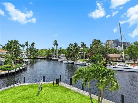 522 SW 9th Terrace Fort Lauderdale FL 33312