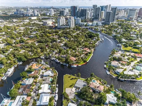 522 SW 9th Terrace Fort Lauderdale FL 33312