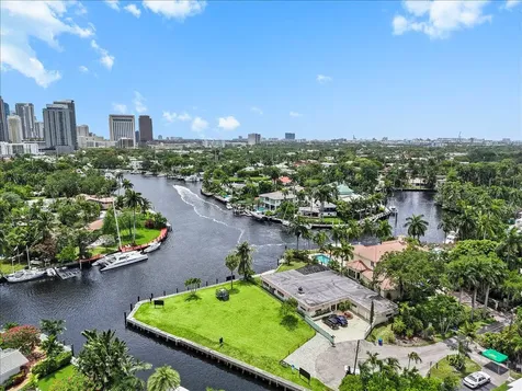 522 SW 9th Terrace Fort Lauderdale FL 33312
