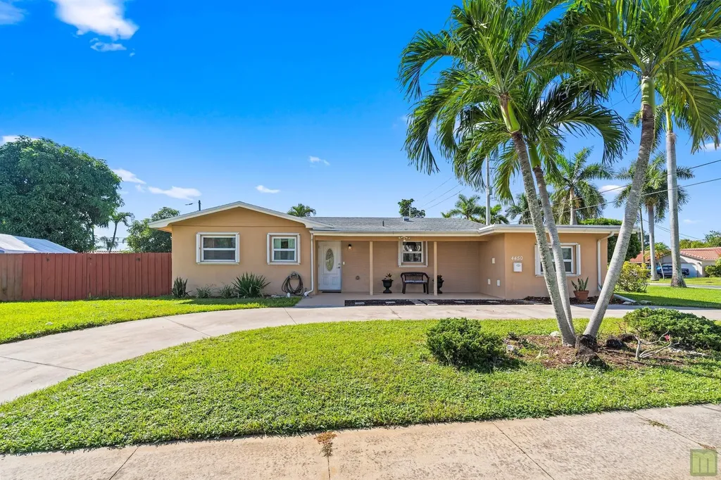 4450 NW 10th Street Coconut Creek FL 33066