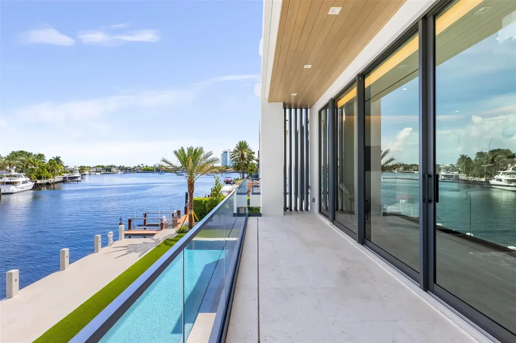68 Isla Bahia Drive Fort Lauderdale FL 33316