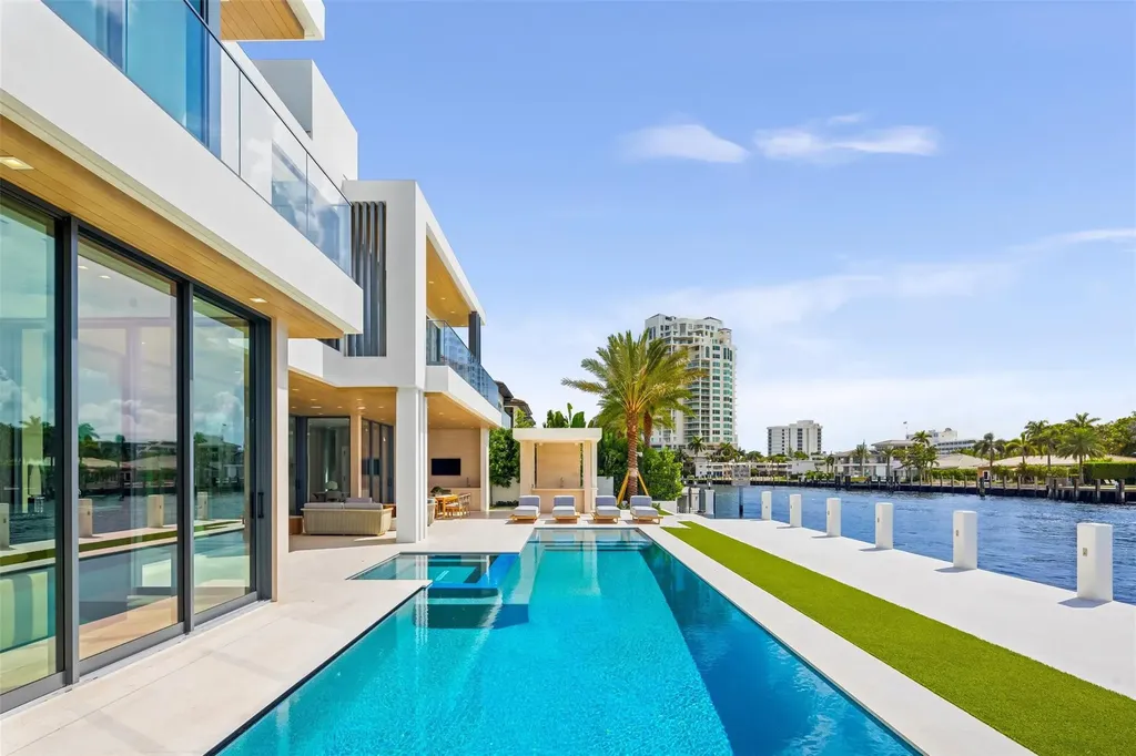 68 Isla Bahia Drive Fort Lauderdale FL 33316