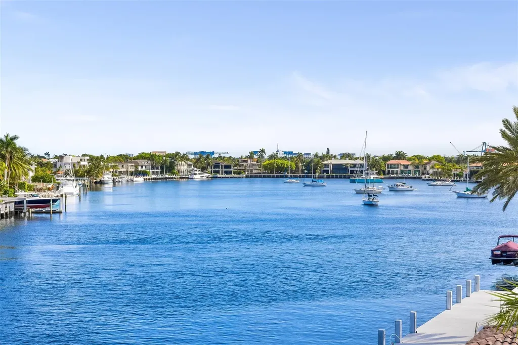 68 Isla Bahia Drive Fort Lauderdale FL 33316