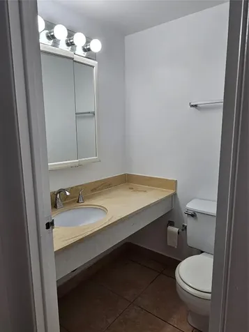1985 S Ocean Drive Hallandale Beach FL 33009