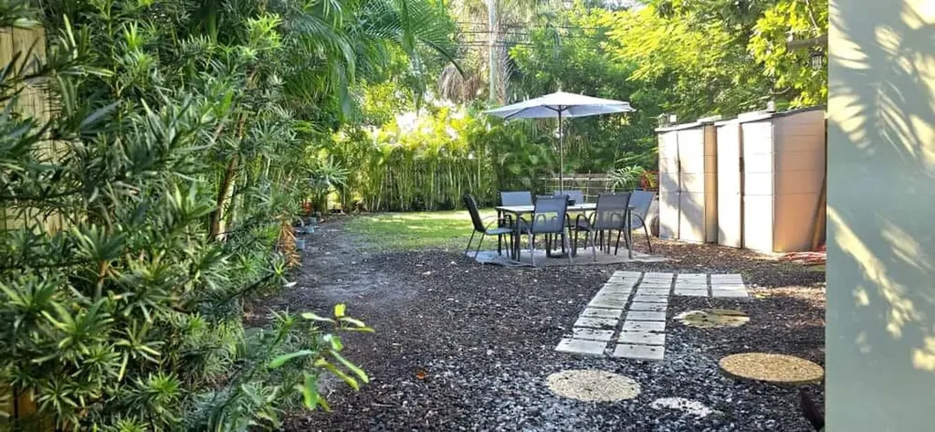 1215 NE 13th Avenue Fort Lauderdale FL 33304