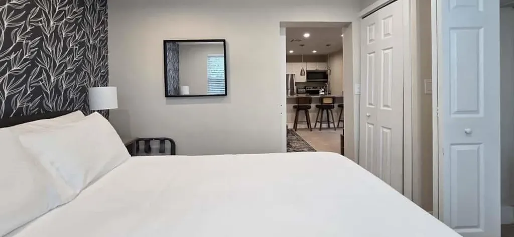 1215 NE 13th Avenue Fort Lauderdale FL 33304