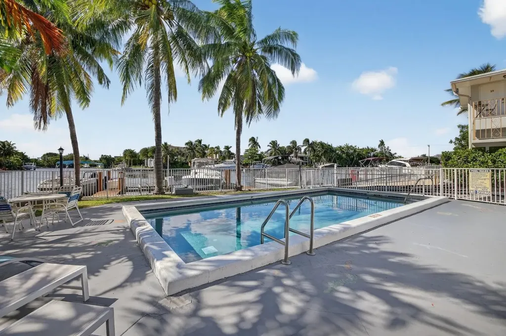 1821 Middle River Drive Fort Lauderdale FL 33305