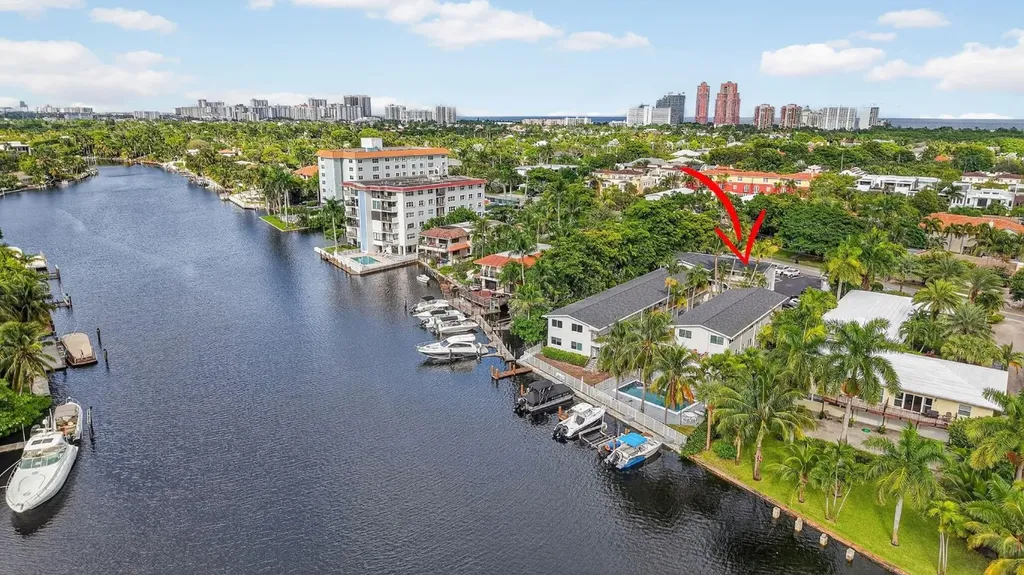1821 Middle River Drive Fort Lauderdale FL 33305