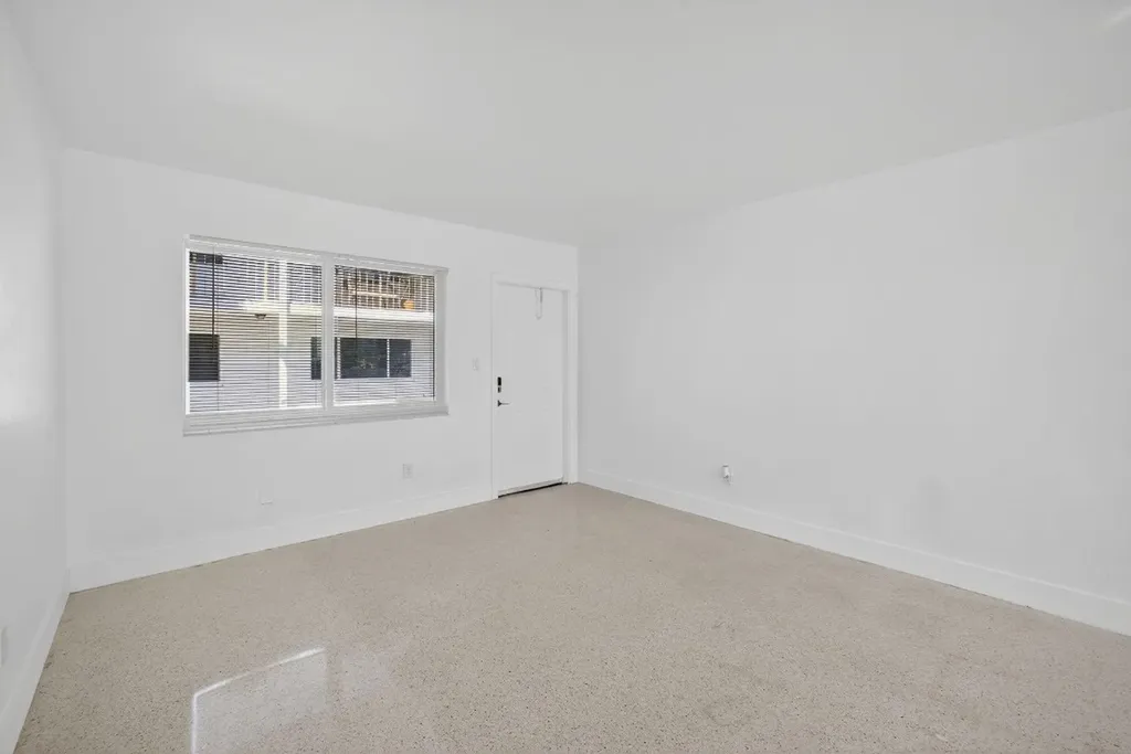 1821 Middle River Drive Fort Lauderdale FL 33305