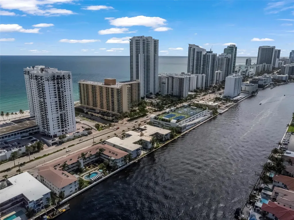 2600 S Ocean Drive Hollywood FL 33019