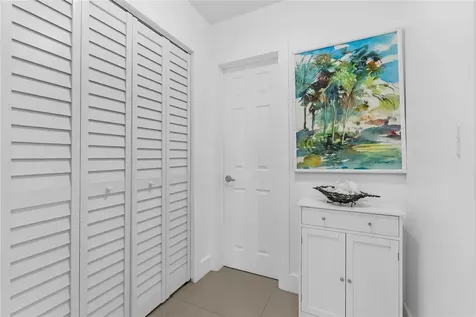 2600 S Ocean Drive Hollywood FL 33019