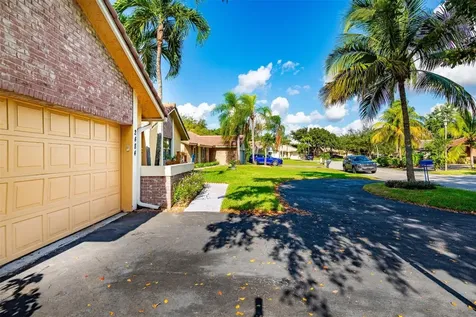 2484 NW 88th Terrace Coral Springs FL 33065