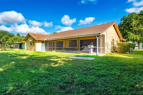 2484 NW 88th Terrace Coral Springs FL 33065