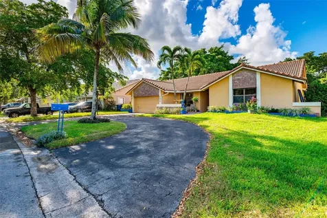 2484 NW 88th Terrace Coral Springs FL 33065