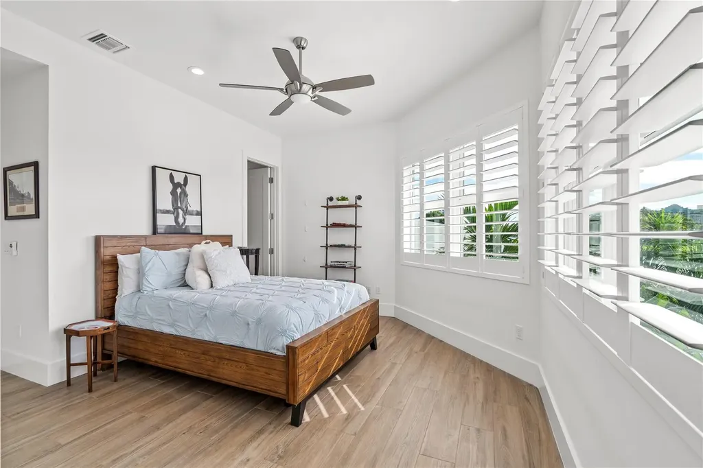 1580 SE 8th Street Deerfield Beach FL 33441