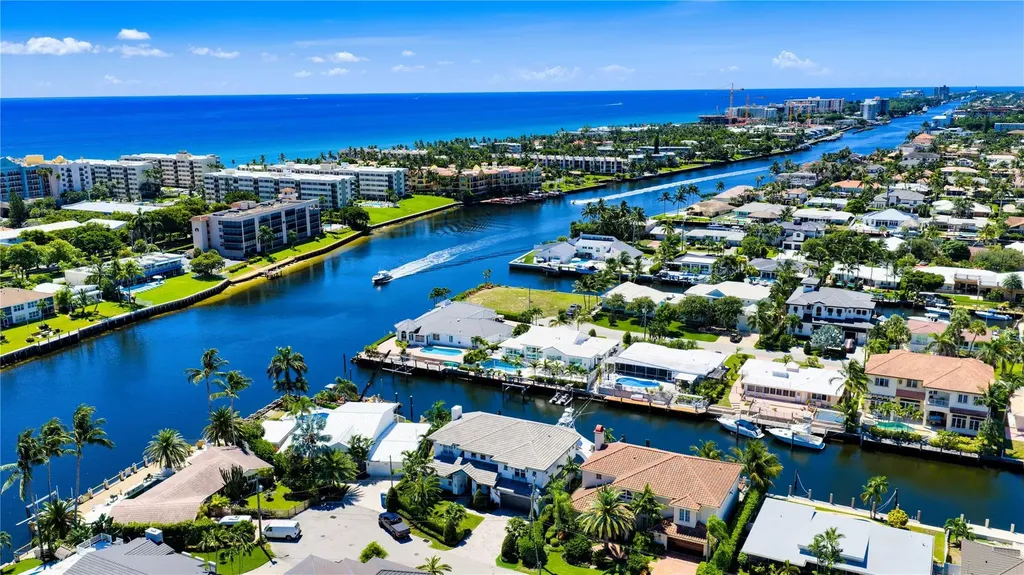 1580 SE 8th Street Deerfield Beach FL 33441